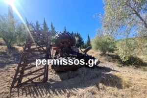 Τραγικός θάνατος για 59χρονη στην Αχαϊα: Καταπλακώθηκε από τρακτέρ