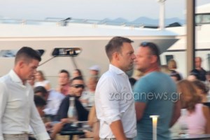 Γάμος Κασσελάκη: Η ευχή του πατέρα του - Στο πολυτελές κτήμα για το γαμήλιο δείπνο ο πρόεδρος του ΣΥΡΙΖΑ [Εικόνες - Βίντεο]