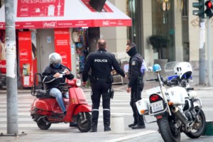 Aδιανότητο: Νέο κορονό-πάρτι 70 ατόμων λίγο πριν από το γενικό lockdown στη Ρόδο