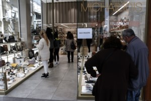 Κορονοϊός: Κανένα περιστατικό θρόμβωσης μετά τον εμβολιασμό με το ρωσικό εμβόλιο Sputnik-V - εικόνα 2