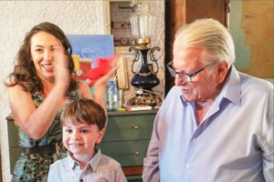 Βαρύ πένθος για την Αλίκη Κατσαβού: "Ξεκουράσου τώρα! Σε αγαπάμε πολύ!" - εικόνα 2