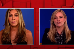 Tζένιφερ Άνιστον: Οι αλάνθαστες εμφανίσεις με ψηλόμεσα τζιν - Το πλεκτό και το cropped σακάκι - εικόνα 8