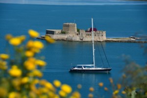 Κορονοϊός: "Βροχή" οι συλλήψεις και τα πρόστιμα στα νησιά του Ιονίου, για την τήρηση των μέτρων