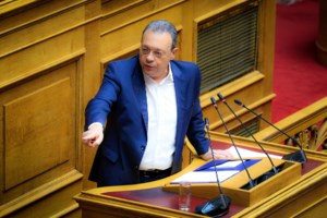 Χατζηδάκης για αγρότες: Εκτακτη στήριξη 160 εκατ. ευρώ από αδιάθετα κονδύλια - Αλλα 600 μέχρι το τέλος του έτους