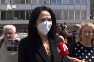 Γιάννης Φλωρινιώτης: Η Γιώτα Γιάννα τον αποχαιρετά παίζοντας  φυσαρμόνικα [Βίντεο]