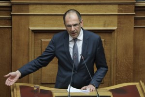 Γεραπετρίτης: Το τρίπτυχο για την σταδιακή μετάβαση στην ομαλότητα - εικόνα 2