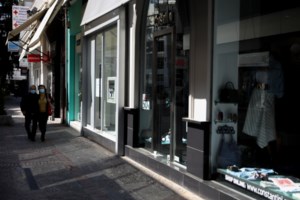 Αντάρτικο από τους εμπόρους της Αχαΐας: "Εμείς θα ανοίξουμε τη Δευτέρα" - Οργή και στη Θεσσαλονίκη