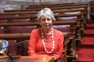 Μητσοτάκης για Κασσελάκη: "Δεν μπορώ να αντιπαρατεθώ με το κενό - Πόσο μοντέρνος είναι με υπαρχηγούς Παππά και Πολάκη;"