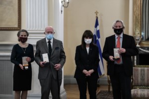 Σακελλαροπούλου για τα 54 χρόνια από την Χούντα: Είμαστε περήφανοι για τις κατακτήσεις της δημοκρατίας μας - εικόνα 2