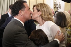 Θεόδωρος Σκυλακάκης: Εκλεψε τις εντυπώσεις η εγγονή του νέου υπουργού - Η ευχή στον παππού της [Εικόνες] - εικόνα 6