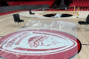 Εξαλλος ο Ομπράντοβιτς στη συνέντευξη Τύπου του Παρτιζάν - Μιλάνο: "Μάλλον είμαι αποτυχημένος όλη μου τη ζωή, ε;"