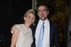 Άννα Μαρία και Αλεξία Ντε Γκρες: Χαλαρές σε ουζερί στην Αίγινα - To μενού από την ελληνική κουζίνα - εικόνα 2