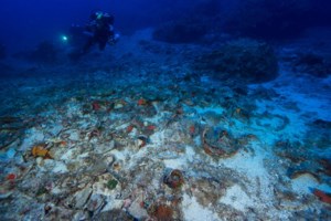 Συνεργείο ντοκιμαντέρ ανακάλυψε άθικτο τεράστιο ναυάγιο - Το πλοίο είχε βυθιστεί πριν 128 χρόνια [βίντεο]