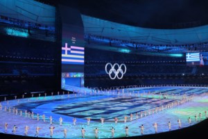 Αλεξάντρα Μπούρκχαρντ: Η αθλήτρια φαινόμενο -  Δυο φορές σε Ολυμπιακούς αγώνες μέσα σε... έξι μήνες [Εικόνες]