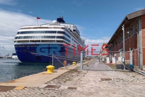 "Πλημμύρισε" η Θεσσαλονίκη: Χιλιάδες επισκέπτες στην πόλη χάρη στα κρουαζιερόπλοια
