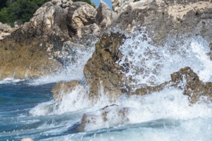 Αναστάτωση σε δρομολόγιο με προορισμό το Ηράκλειο: Ανήλικος τραυματίστηκε έπειτα από πτώση μέσα στο πλοίο