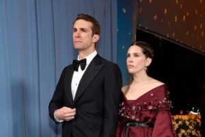 Φεστιβάλ Καννών: Τέλος το γυμνό, οι στιλιστικές υπερβολές και οι selfies στο κόκκινο χαλί