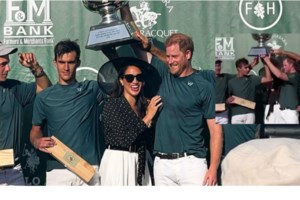 Μακελειό στο Τέξας: Η Μέγκαν Μαρκλ απέτισε φόρο τιμής στη μνήμη των θυμάτων [βίντεο]