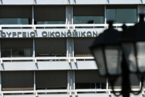 "Πυρά" Πέτσα σε Τσίπρα: Πρόκληση κατά των ανέργων και ιδίως κατά των μακροχρόνια ανέργων