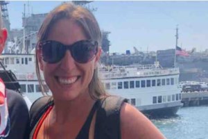 Προκλητικό βίντεο: Αστυνομικοί ανοίγουν τις πύλες στους οπαδούς του Τραμπ για να ορμήσουν στο Καπιτώλιο