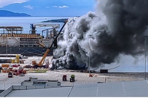 Euroferry Olympia: Συνεχίζεται για 12η ημέρα η επιχείρηση κατάσβεσης στο πλοίο - Κανένα ίχνος των αγνοουμένων [βίντεο]