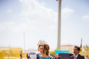 Βασίλισσα Ράνια: Με άψογο office look - Το στιλάτο κοστούμι και ο ανατρεπτικός χρωματικός συνδυασμός - εικόνα 8