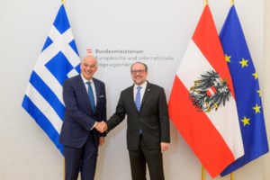 Bloomberg:  "Τα Ελγίνεια Μάρμαρα της Ελλάδος δεν είναι της Βρετανίας για να τα κρατά"