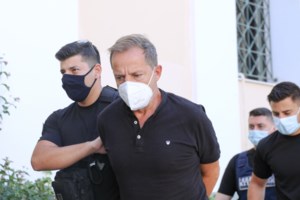 Δημήτρης Λιγνάδης: Επιστρέφει στη φυλακή - Διαφώνησαν εισαγγελέας και ανακρίτρια για τη δεύτερη προσωρινή κράτηση - εικόνα 2