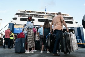 Η ακρίβεια πλήττει και το σουβλάκι - Στα ύψη οι τιμές, μειώθηκαν οι παραγγελίες - εικόνα 2