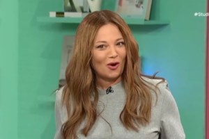 Νάνσυ Ζαμπέτογλου: Το... "προσβλιμέντο" από τηλεθεάτρια - "Μου λέει ότι είστε χάλια και πόσα κιλά βάζει η τηλεόραση" [βίντεο]