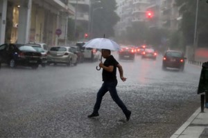 Κικίλιας για ATENA: Δεν είναι καλοκαιρινή αστάθεια - Δεν αποκλείονται τοπικές πλημμύρες