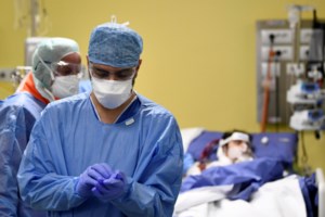 Κορονοϊός - Νέα έρευνα: Ο ιός μπορεί να μεταδίδεται και με την αναπνοή, χωρίς βήχα ή φτέρνισμα