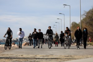 Κορονοϊός: Έπεσαν στα 5.673 τα κρούσματα - 50 οι θάνατοι - 313 οι διασωληνωμένοι