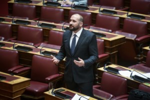 Γεραπετρίτης: Ο Κουφοντίνας επιλέγει να εκβιάσει την Πολιτεία - Πότε ανοίγει σταδιακά η αγορά