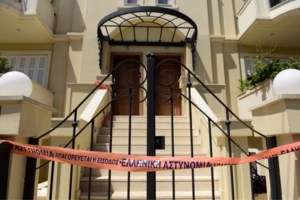 Λαμία: Ηλικιωμένη κλειδώθηκε στην κουζίνα όταν κατάλαβε τους διαρρήκτες σπίτι της
