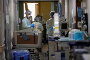 Λοιμωξιολόγος Σύψας: Το καλοκαίρι θα έχουμε το φάρμακο του κορονοϊού