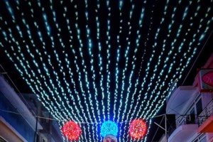 "Καμπανάκι" από Εξαδάκτυλο: "Η πιο κακή ιδέα στην πιο ακατάλληλη στιγμή να σταματήσουμε το lockdown" [Βίντεο] - εικόνα 2