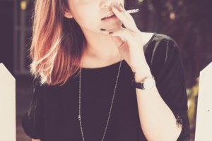 Ηλεκτρονικά τσιγάρα: "Μπλόκο" Άδωνι Γεωργιάδη στις αρωματικές ουσίες που βρίσκονται στα υγρά- Θα αποσυρθούν από την αγορά - εικόνα 2