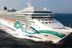 Σοκ στον Βόλο: Κατέρρευσε τμήμα της οροφής σε σχολική αίθουσα [Εικόνες] - εικόνα 6