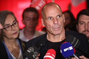 Εκλογές - Βαρουφάκης: Είναι πάρα πολλοί εκείνοι που μετάνιωσαν ότι δεν μας ψήφισαν κι είναι έτοιμοι να το κάνουν"