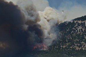 Φωτιά σε Αττική και Βοιωτία: Πάνω από 126.000 στρέμματα έγιναν στάχτη σε Κιθαιρώνα - Αγιο Νικόλαο