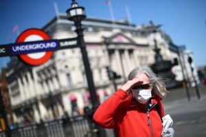 Συναγερμός στη Βρετανία: Στην εντατική πολλά παιδιά με φλεγμονώδες σύνδρομο που συνδέεται με τον κορονοϊό