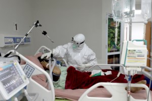 Γιώργος Αρώνης: Πέθανε ο τραπεζίτης και πρόεδρος του αεροδρομίου "Ελ. Βενιζέλος" - εικόνα 2