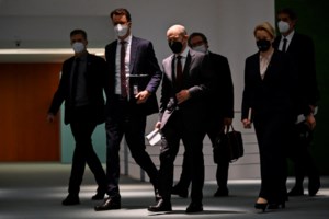 Προειδοποίηση FDA: Μη χρησιμοποιείτε τα rapid test στον λαιμό αντί για τη μύτη - εικόνα 2