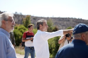 Παρέμβαση εισαγγελέα για τις φωτιές σε Πεντέλη και Μέγαρα - Επείγουσα προκαταρκτική εξέταση