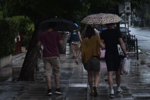 Εκτακτο δελτίο: Προειδοποίηση για ισχυρές καταιγίδες και κεραυνούς από το μεσημέρι - Οι "επικίνδυνες" περιοχές