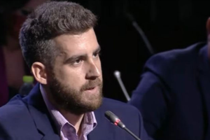 Έξαλλος ο Αρβανίτης με τον Κούλογλου: "Σε όποιον δεν αρέσει καλό ταξίδι - Να παρέμβουν τα όργανα"