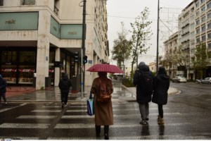 Καιρός: Εισβολή μπάλας κρύου αέρα χωρίζει τη χώρα στα τρία -  Από Δευτέρα βροχές και καταιγίδες, πού παραμένει η ανομβρία