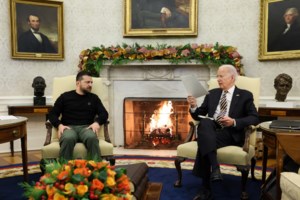 Εκρήξεις στο Κίεβο, συναγερμός για αεροπορικές επιδρομές της Ρωσίας σε όλη την Ουκρανία - Τουλάχιστον δέκα νεκροί από βομβαρδισμούς