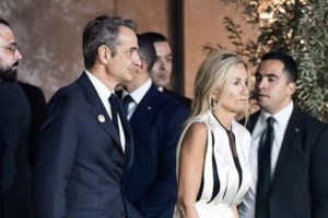 Μαρέβα Γκραμπόφσκι Μητσοτάκη: Πώς μπορεί να περιοριστεί η έκθεση των ανηλίκων στα social media